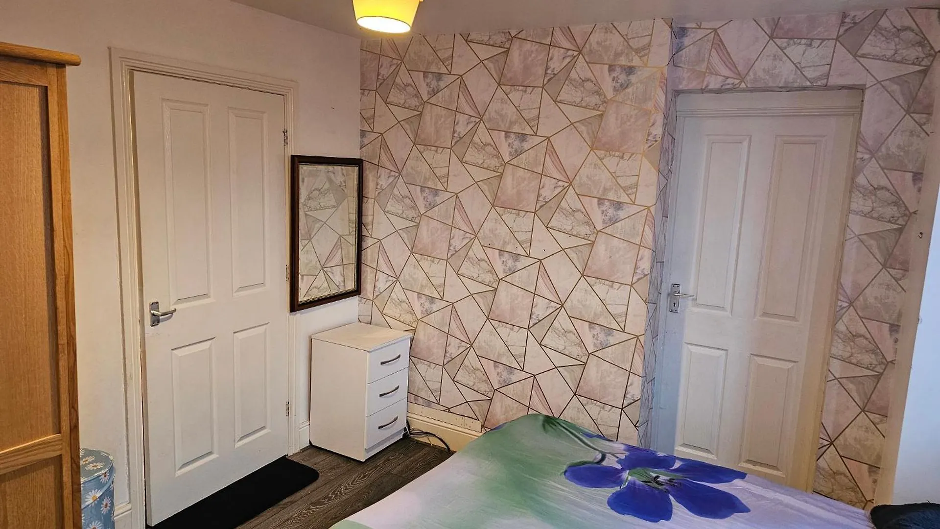 Available Rooms At Buckingham Road Doncaster Homestay