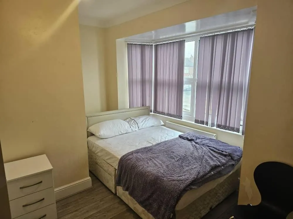 Available Rooms At Buckingham Road Doncaster 0*,  United Kingdom